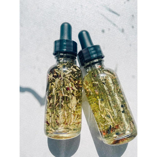 Manifestation Ritual Oil | Grounding Focus & Intent Amplifier - Reiki-charged Manifestation Ritual Oil to ground your will & amplify desires. Tea Tree scent for focus, meditation & Law of Attraction practice. Buy Now at Sacred Remedy